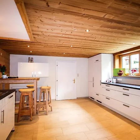 Hus 172